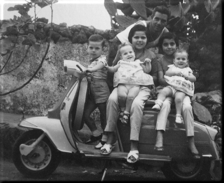  Catania - Salvatore, Pippo, Palmina con Nunzia e Tina con Marina 