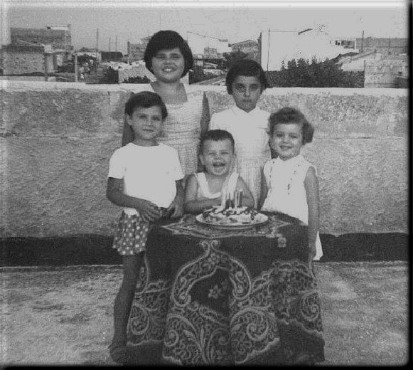 CATANIA 1962 - festa di compleanno con Pina, Palmina, Tina, Enza e Pippo