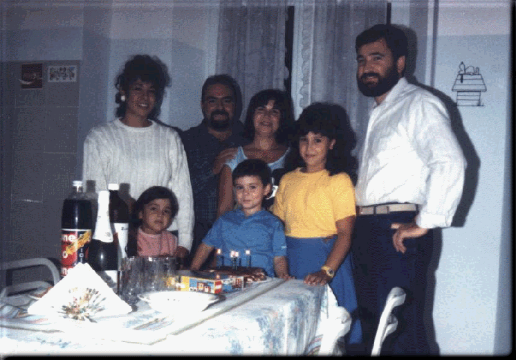 SABAUDIA 1987 - 5� compleanno di Fausto con Nina, Valeria, Paride, Pina, Antonietta e Pasquale