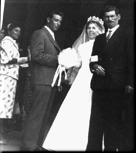 RANDAZZO 1956 - Salvatore e Rosa + suocero e Franca 