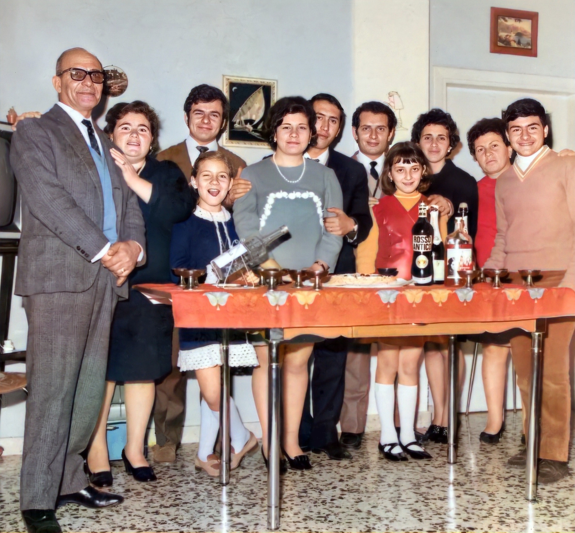 5 gennaio 1970 Noto (SR): 19 compleanno di Schiavone Amalia e fidanzamento  con Salafia Roberto. 