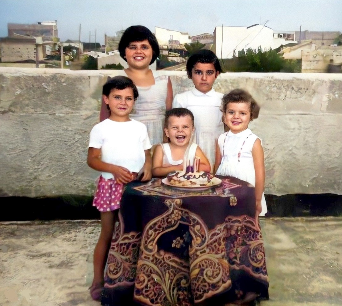 CATANIA 1962 - festa di compleanno con Pina, Palmina, Tina, Enza e Pippo